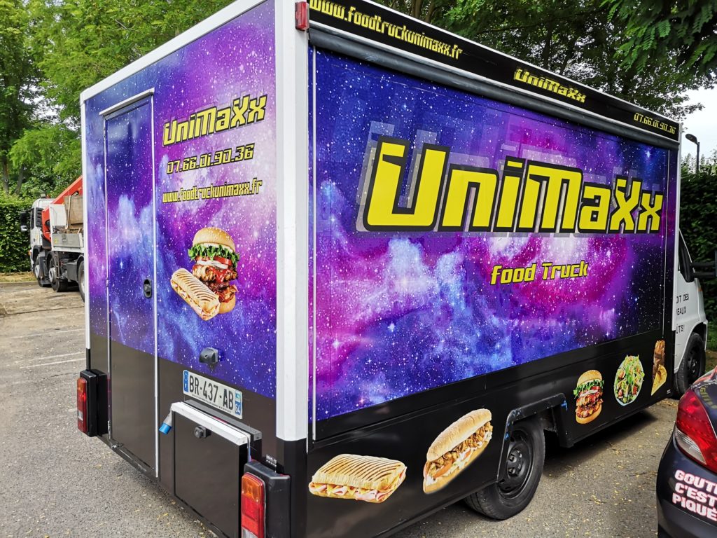 Marquage foodtruck UNIMAXX